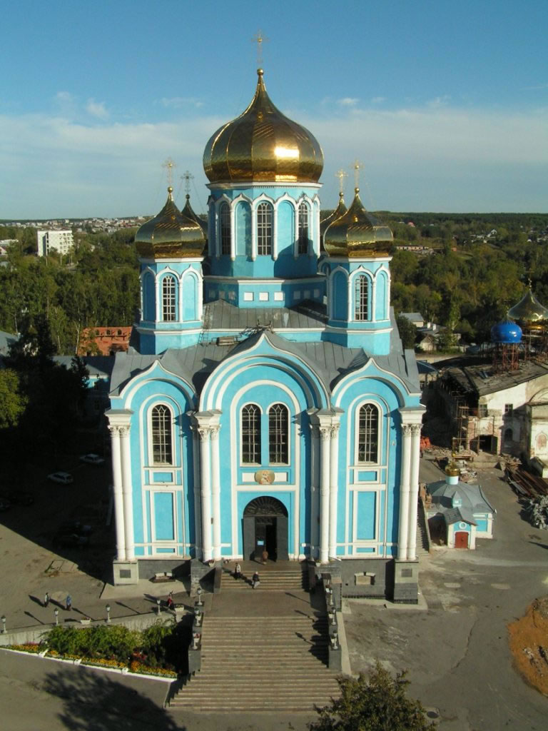 Метео7 задонск. Монастырь в Воронеже Тихона Задонского. Липецк монастырь Тихона Задонского. Задонский мужской монастырь святыни. Задонский Рождество-Богородицкий монастырь внутри.